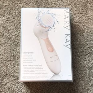 Mary Kay Skinvigorate Brush